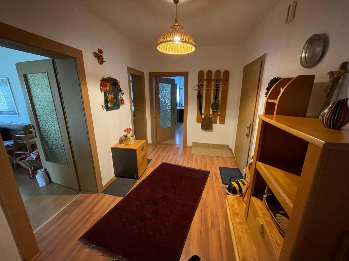 Schoene Ferienwohnung In Bahnhofsnaehe Fuer Urlaub, Studium Oder Arbeit 德根多夫 外观 照片