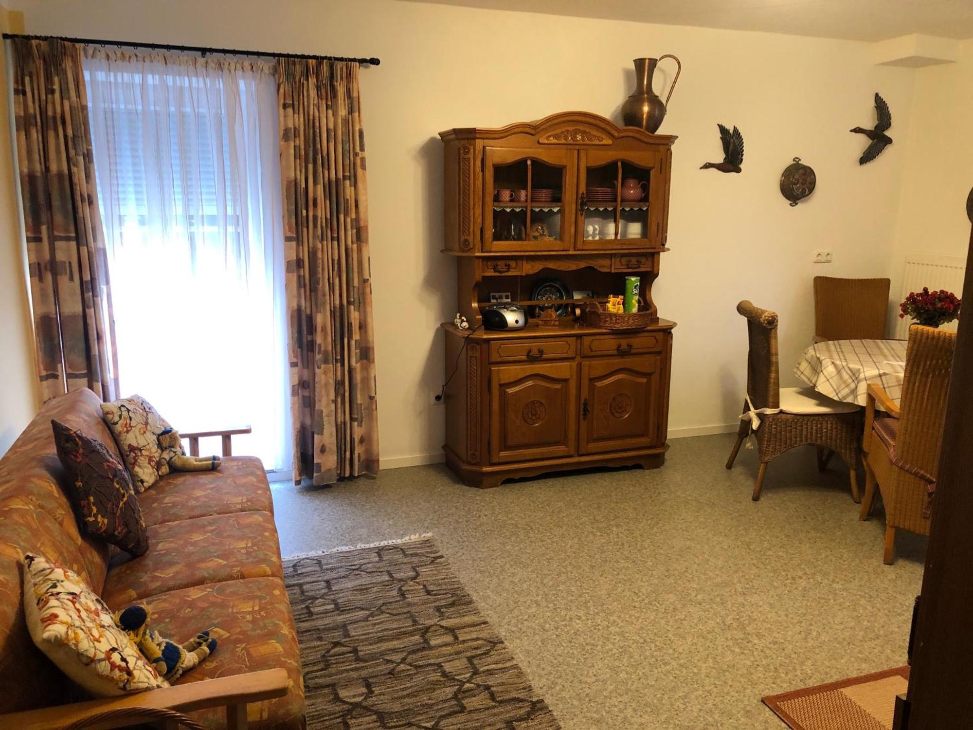 Schoene Ferienwohnung In Bahnhofsnaehe Fuer Urlaub, Studium Oder Arbeit 德根多夫 外观 照片