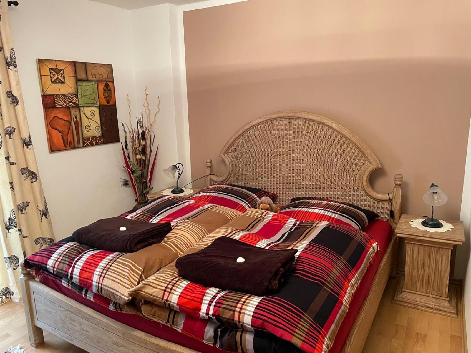 Schoene Ferienwohnung In Bahnhofsnaehe Fuer Urlaub, Studium Oder Arbeit 德根多夫 外观 照片