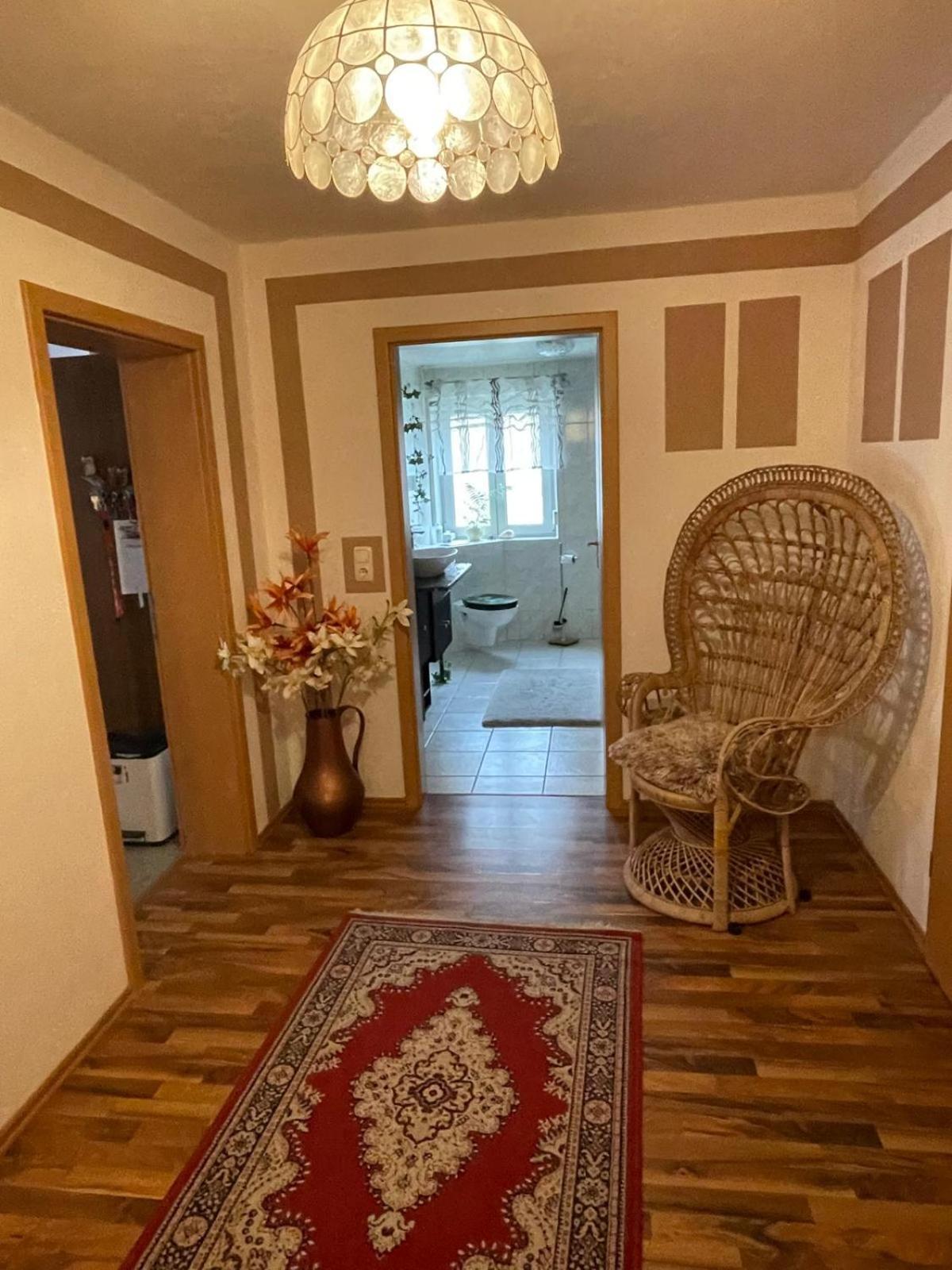 Schoene Ferienwohnung In Bahnhofsnaehe Fuer Urlaub, Studium Oder Arbeit 德根多夫 外观 照片